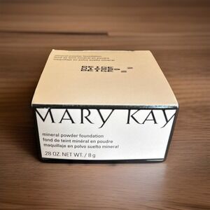 Mary Kay Mineral Powder Foundation Beige #2 New in Box